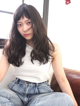 ラリカ(La Rica) くせ毛風ロング