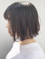 切りっぱなしボブ_くびれセミディたまねぎアレンジ_ba124891