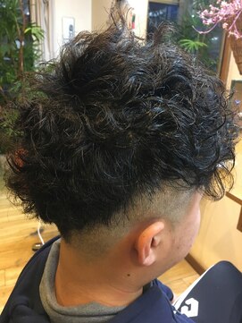 キキ 美容室(KIKI) メンズパーマスタイル★