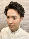 アップバング×ツーブロック刈り上げ