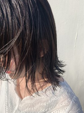 ボッカ(bocca) ルーズな切りっぱなしボブ