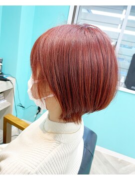 ホロー(Hollow) 丸みショートボブ×レッドブラウン