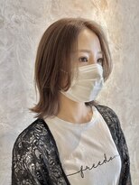 ダブルバイグリッター(W by GRITTERs)&nbsp;-ヌーディーグレージュ×ミディアムウルフ-