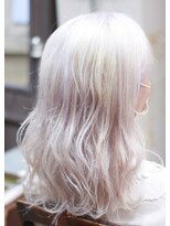 キミ(kimi)&nbsp;【kimi自由が丘】ホワイトカラー