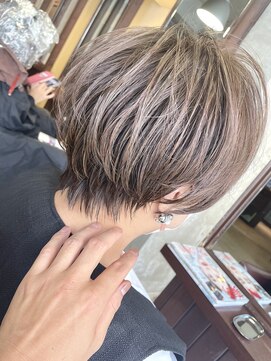 キー(key) 40代以降にオススメのクビレショート