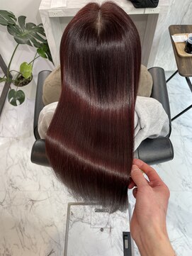 アールサロン アザブジュウバン(Rr SALON Azabu juban) 艶感レッドカラー×Rr SALON HYdro XE トリートメント