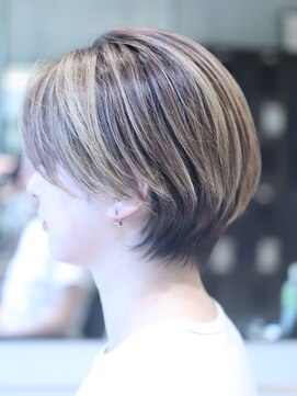 ヘア デザイン リスク(HAIR DESIGN RISK) 【RISK高橋勇太】20代30代40代の綺麗めナチュラルショート