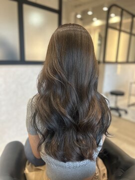 アンドシャルム 心斎橋(&CHALME) pail beige