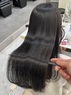 シェノン サントル(CHAINON CENTRE) 黒髪/グレーベージュ/レイヤーロング/前髪パーマ