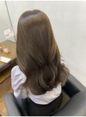 アッシュベージュ/透明感カラー/艶髪/韓国ヘア