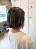 ミディアムボブ×バレイヤージュ/20代/30代/40代