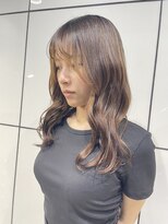 ヘアーアンドメイク ビス(HAIR&MAKE bis)&nbsp;顔周り、毛先カット【西尾瑠華】