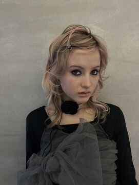 ナル(nalu.) 巻きおろし/ヘアアレンジ/前髪アレンジ