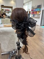 ヘアーウィンクルム(HAIR VINCULUM)&nbsp;編みおろしアレンジ
