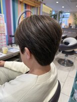 アース 土気あすみが丘店(HAIR&MAKE EARTH)&nbsp;ハイライト×ショートヘア♪