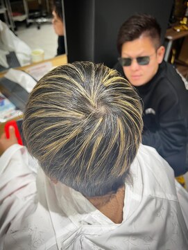 デザイニングヘアードゥ(designing hair Deux) キッズブリーチハイライト 【キッズ/キッズカット/キッズヘア】