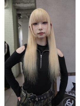 オフホワイト 大阪店(Off-White) 色落ちしない抜きっぱなしブロンド