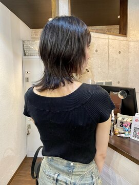 クオート(quoit) 【大阪・堀江】こなれ感抜群の最旬ハッシュカット