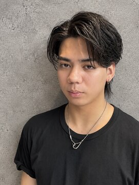 フジヤマバーバーショップ アジト(FUJIYAMA BARBER SHOP ajito) 韓国風センターパート×マッシュウルフ 明石/西明石/大久保