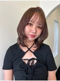 内巻きミディアムレイヤー×こっくりブラウン