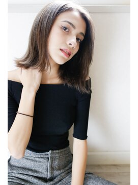 ロロネー 梅田(Lolonois) 【Lolonois梅田】かっこいい切りっぱなしボブ(藤岡なおき)