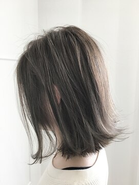 リードヘアーバイバンプ(Lead Hair by vamp) 【Lead Hair】アッシュグレーボブ