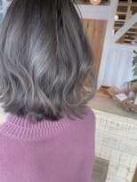 ラニカ ヘアーデザイン(Lanica hair design) ホワイトグレーカラー