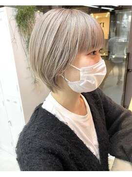 ミィ 表参道(mee.) 【mee.】ヤジマ ホワイトベージュ