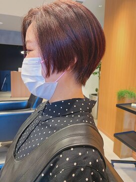 ボトル(bottle) ピンクカラーとハンサムショート