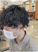 流行りの波巻きパーマ