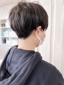 キャアリー(Caary) 福山caary小顔補正立体カット刈り上げハンサムショート20代30代