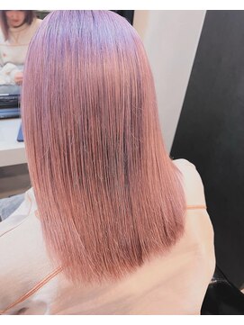 フィアート ヘアドレッシング サロン(Fiato Hairdressing Salon) ピンクベージュ