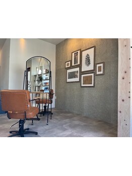 カラー専門店ならではの高いカラー技術が自慢◎"通いやすい価格&丁寧なカウンセリング"で理想のstyleに♪