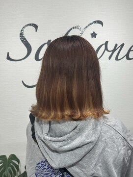 ソッフィオーネ(Soffione) インナーカラー/インナーブロンド/ボブ