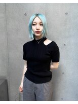 ヴァーディ オモテサンドウ(Vardy omotesando)&nbsp;ice blue/水色 ペールカラー ハイトーンボブ