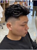 メッシュオールバックパーマフェード刈り上げ