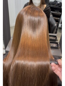 ボンズサロン オモテサンドウ(BONDZSALON OMOTESANDO) 髪質改善&縮毛矯正×酸性ストレート【表参道駅,原宿駅】