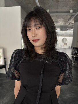 イーチ 吉祥寺(EACH) 【藤木寧子】ゆったりミディアムレイヤー