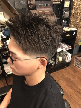 ダンプカット(DUMP CUT) スパイキーショート