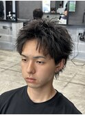 刈り上げ無しスパイキーショート