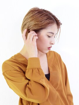 アース 浦添店(HAIR & MAKE EARTH)　 2017冬☆大人の新感覚モードボブ