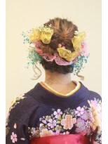 エメールヘア(aimere hair) 卒業式ヘアアレンジ・卒業式ヘアセット・生花髪飾り