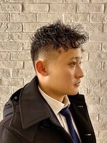 ヨシザワインク プレミアム 築地店(YOSHIZAWA Inc. PREMIUM)&nbsp;外国人風無造作パーマフェードスペインパーマアップバング30代