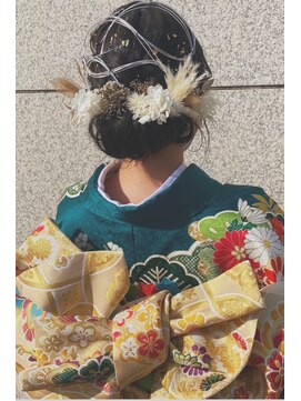 美容室 アイディー i-dee 成人式ヘア