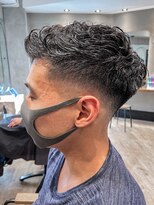 エフエム 明大前(FM)&nbsp;ソフトツーブロック/刈り上げ/センターパート/ツイスト/ビジネス