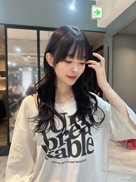 エールバイボヌール(Ere by Bonheur) 西梅田堂島　韓国風レイヤーカット