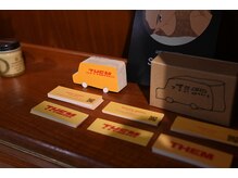 ゼム 表参道(THEM)の雰囲気（ヴィンテージ家具とインダストリアルな空間【表参道　青山】）