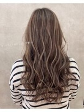 トゥルース 取手店(Hair&Make TRUTH) ロングヘアスタイル