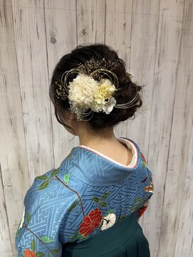 ジェイエルビー(JLB) 【JLB.MOE】卒業式ヘアセット シニヨンアレンジ