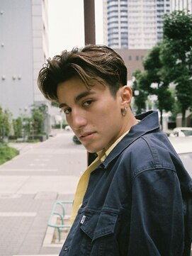 ニール 名古屋 伏見 丸の内(NEELU) [Neelu_take]メンズセンターパート